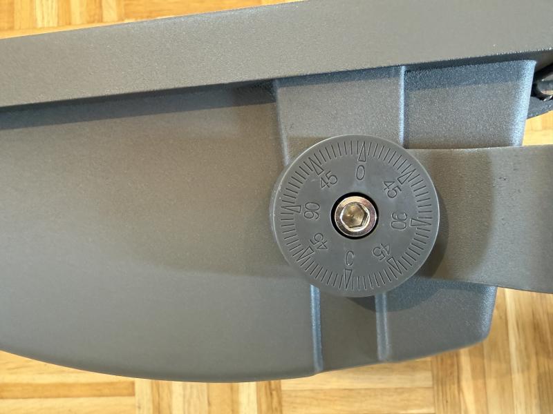 Artikelbild 4 des Artikels “Flutlichtstrahler mit Sockel Rx7s 150 W “